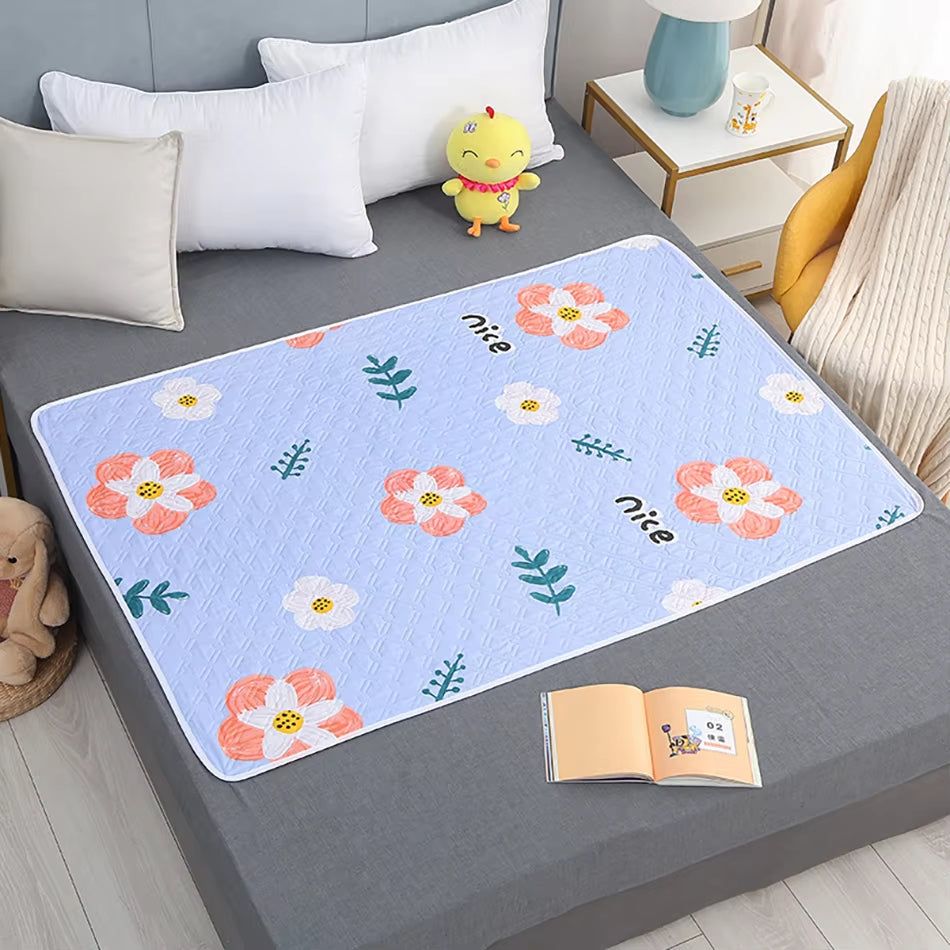 80x120cm 4-Layer Waterproof Dino Heart Diaper Mat for Baby Care