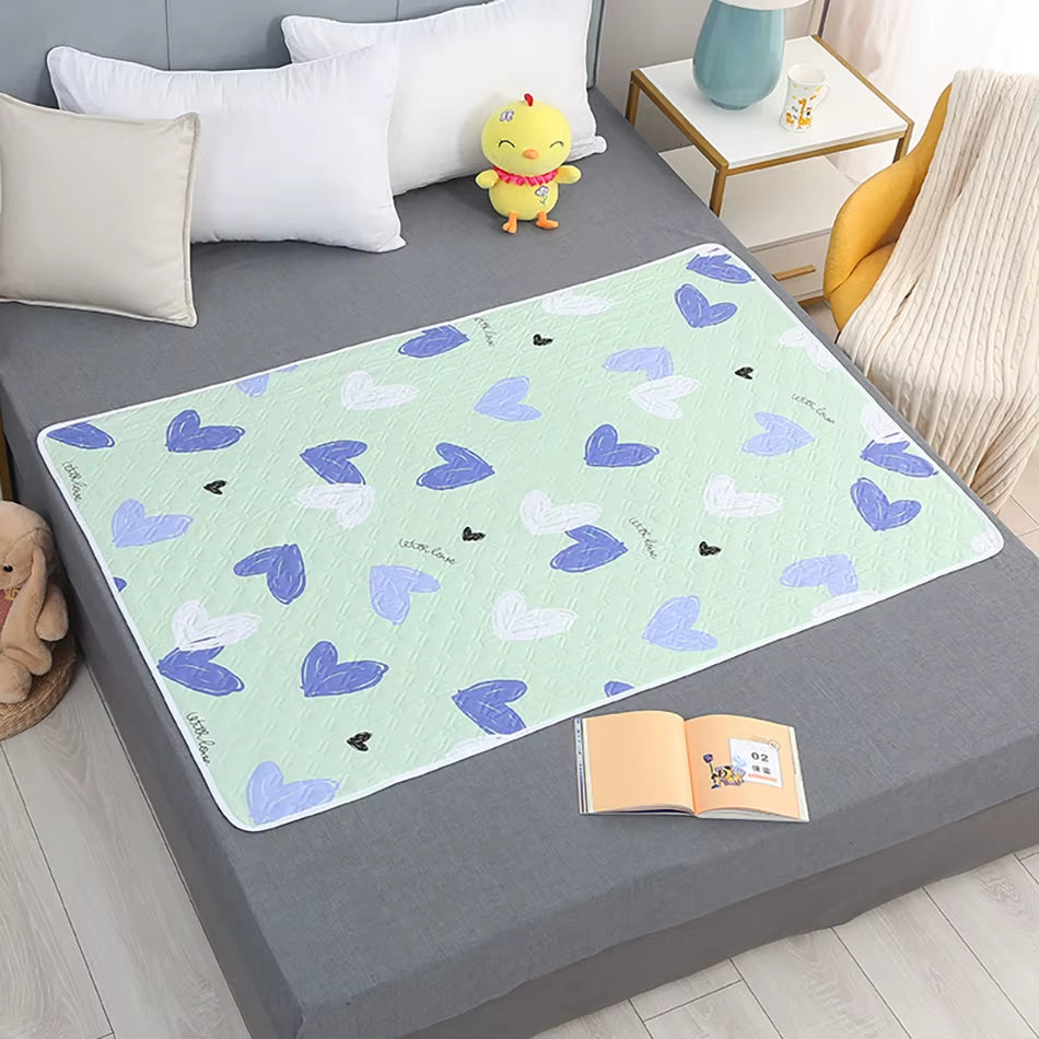 80x120cm 4-Layer Waterproof Dino Heart Diaper Mat for Baby Care